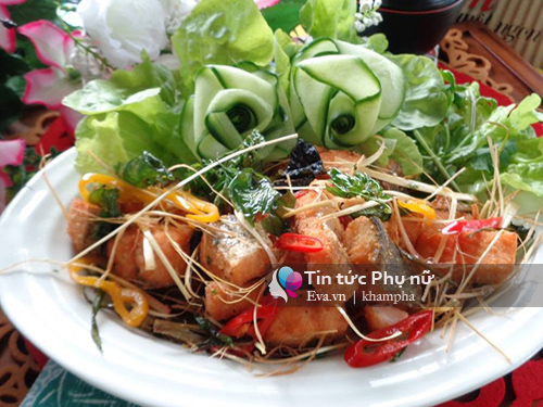 Đâu chỉ làm sushi, cá hồi chiên sả cũng rất ngon - 7