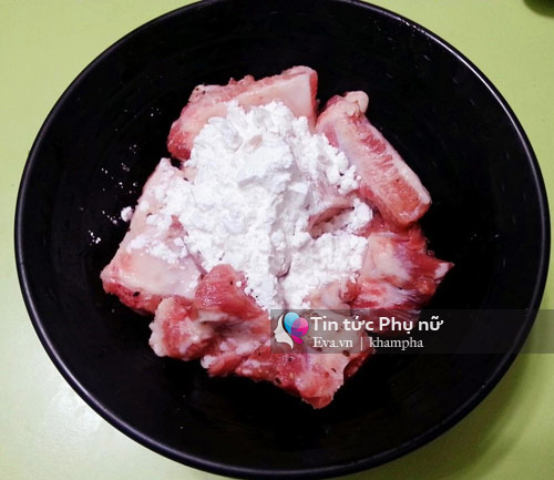 Sườn rim mắm tỏi quot;đánh bayquot; nồi cơm nhà bạn - 3