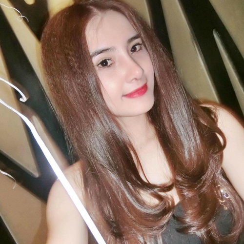 Không thể nhận ra đây là em gái Công Vinh ngày nào - 1