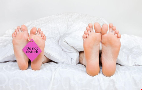 Phải làm gì khi bạn đời đột nhiên “lãnh cảmquot; - 1