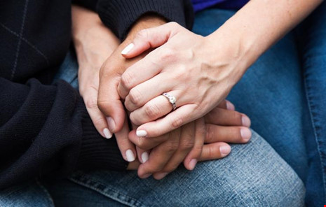 Phải làm gì khi bạn đời đột nhiên “lãnh cảmquot; - 3