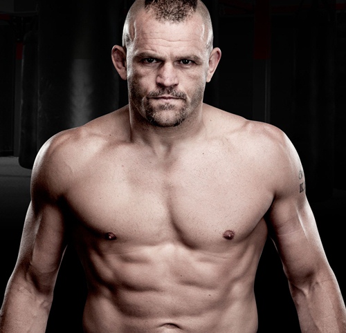 Trương Ngọc Ánh, Lan Khuê thích thú đón siêu sao võ thuật đình đám sang VN - 1