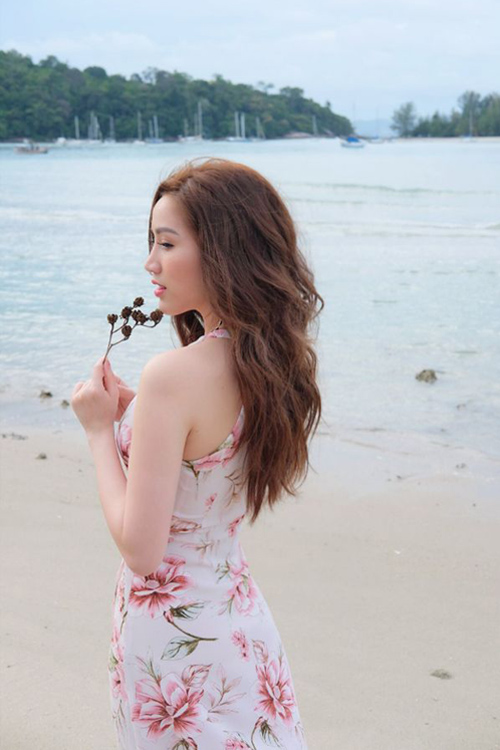 Bảo Thy lần đâu chia sẻ việc trượt chân ngã trên đỉnh thác ở Malaysia - 1