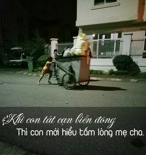 Hình ảnh bé gái đẩy xe rác cùng mẹ trong đêm khiến dân mạng tan chảy - 3