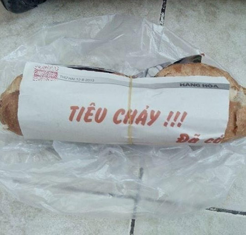 Những kiểu giấy gói bánh mì khiến người ăn “chưa nhai đã nghẹn” - 6