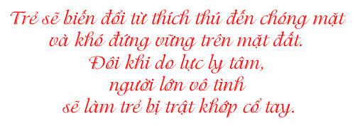 Hai bố con chơi đùa, bất ngờ bố ngã đè vào người khiến con tử vong tại chỗ - 6