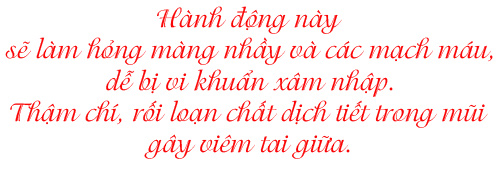 Hai bố con chơi đùa, bất ngờ bố ngã đè vào người khiến con tử vong tại chỗ - 9