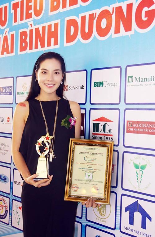 Không còn lo mụn với Sắc Mộc Hương - 4