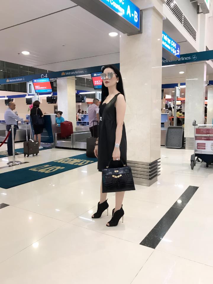 Ghen tị khi Lệ Quyên dẫn con đi dạo cũng xách túi 300 trăm triệu - 6