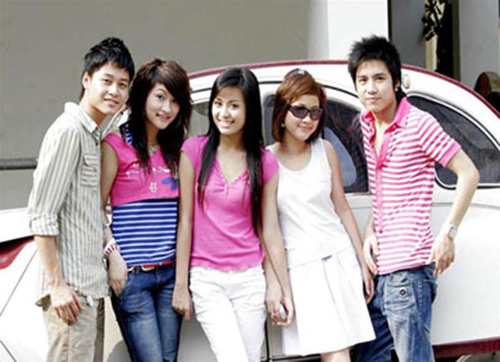 Dàn sao Nhật ký Vàng Anh: Người sống xa hoa, kẻ ở nhà trọ - 2