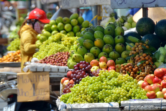 Trái cây ngoại áp đảo thị trường - 1