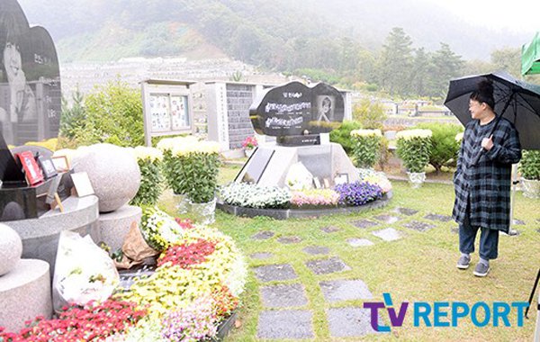 8 năm sau ngày mẹ mất, con gái Choi Jin Sil ra dáng thiếu nữ trưởng thành - 4