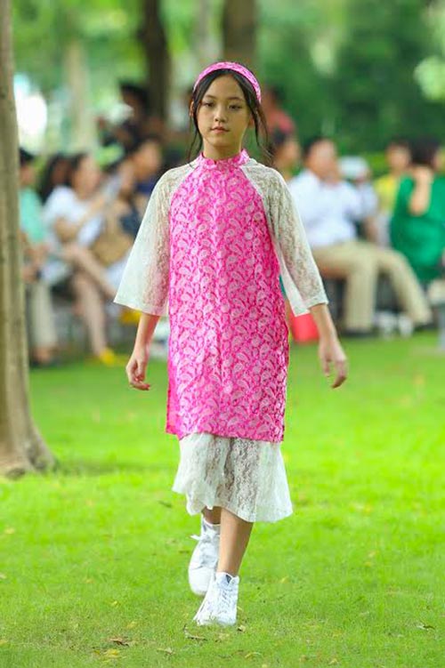 Xiêu lòng vì vẻ đẹp và tài năng của sao nhí Mỹ Yến - 2