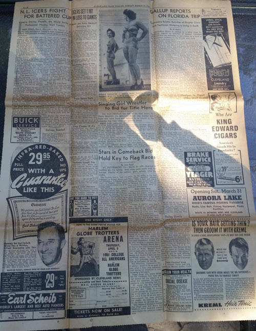 Nổi hứng dọn nhà, cặp vợ chồng sốc khi phát hiện #039;kho báu#039; - 4