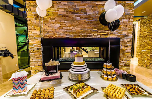 Sao Việt thuê đầu bếp, thuê nhạc công tổ chức tiệc tại biệt thự khủng - 9