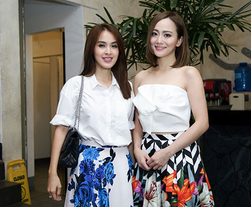 Chồng Tây của Phương Vy kiên nhẫn chờ đợi trong lúc vợ đi diễn - 8