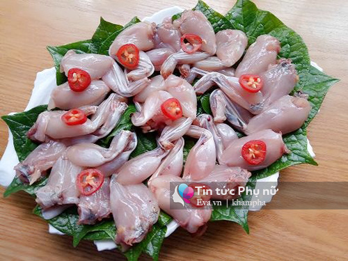 Ếch tẩm bột chiên giòn thơm ngon nóng hổi - 2