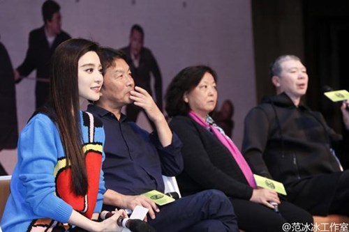 Bị chê xấu, Phạm Băng Băng vẫn tươi rói bên quot;vua Càn Longquot; và quot;Hòa Thânquot; - 6