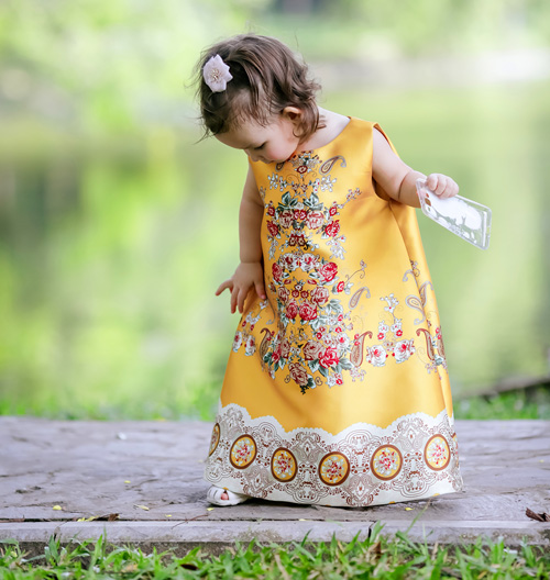 Đố bạn rời được mắt khỏi nhóc tì lai Mỹ vừa xinh vừa yêu lại sành điệu này! - 1