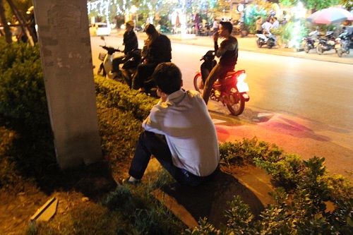 Cháy quán karaoke ở Trần Thái Tông: Một số thi thể nạn nhân đã được đưa về nhà - 4