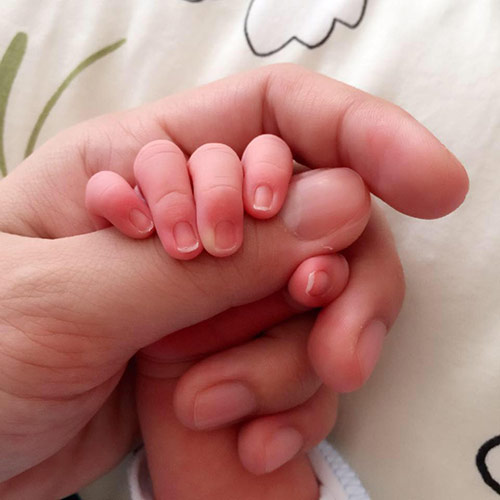 Vân Trang lần đầu kể chuyện đi đẻ “đau hơn 10 tiếng, suýt phải sinh mổ” - 8