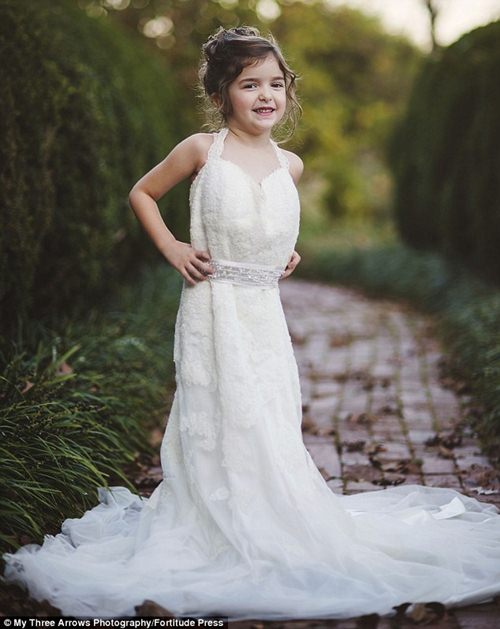 Hoa cô gái váy cưới đám cưới trẻ em cô bé công chúa váy cô gái fluffy phong  cách phương Tây trang phục mùa xuân - Váy trẻ em 🆘 Kho Hàng