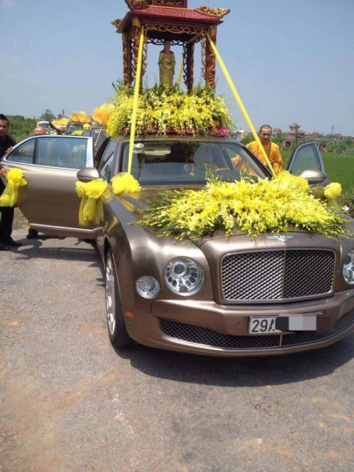 Nam Định: Đám tang với hơn 30 xe sang rước lễ gây xôn xao - 7