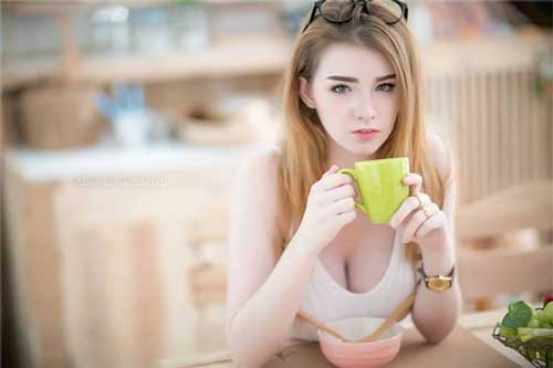 Điều gì ở cô nàng ở Thái này khiến cư dân mạng điêu đứng đến vậy? - 12
