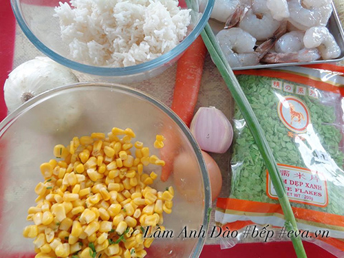 Ngô cốm bọc tôm chiên giòn ngon, chỉ nhìn thấy thôi đã thèm - 1