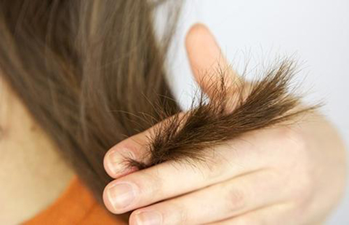 Dùng son dưỡng bôi lên lông mi và xung quanh mắt ngay đi, bạn sẽ bất ngờ đấy! - 6