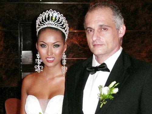 Cùng xứng danh #039;Nữ hoàng#039; nhưng sao chuyện tình mỹ nhân Việt lại truân chuyên đến thế - 15