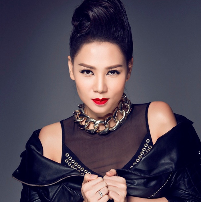 Cùng xứng danh #039;Nữ hoàng#039; nhưng sao chuyện tình mỹ nhân Việt lại truân chuyên đến thế - 18