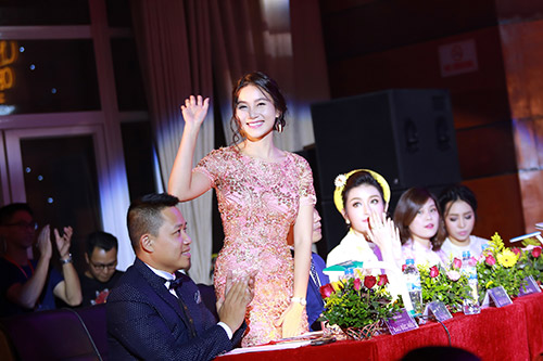 Huyền My, Lương Giang hội ngộ trên hàng ghế giám khảo - 7