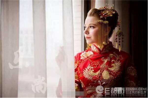 Anh chàng kém sắc khiến cả vùng ghen tị vì lấy được vợ trẻ đẹp như hot girl - 5