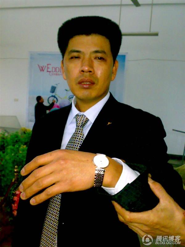 Đám cưới ai nấy đều khóc cạn nước mắt khi chú rể kết hôn với thi thể cô dâu - 8