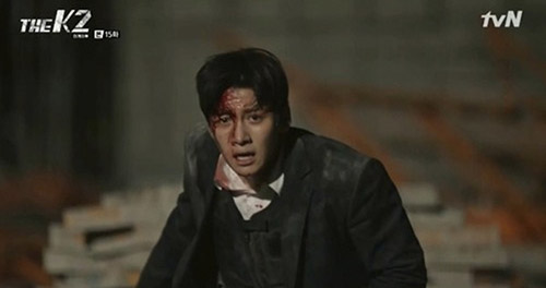 Mật danh K2 tập 15: Yoona bị bắt cóc trước sự bất lực của người yêu - 1