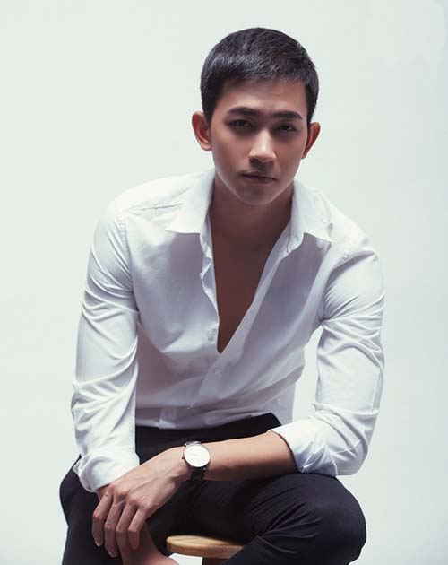 quot;Người tìnhquot; Angela Phương Trinh nóng bỏng với thân hình sáu múi - 5