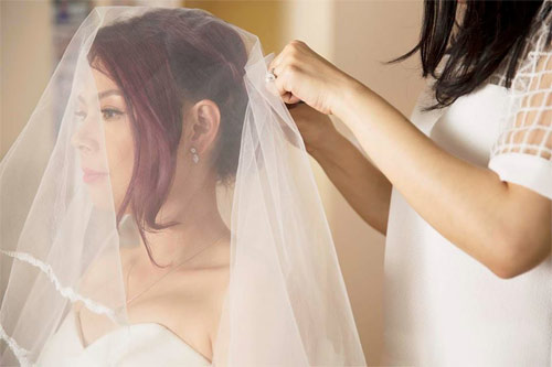 Thanh Thảo khiến fan quot;mừng hụtquot; vì hình ảnh mặc váy cưới ở tuổi 39 - 2