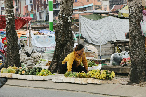 Nơi những phụ nữ lấy quot;thuyền làm nhàquot; giữa lòng Sài Gòn - 6