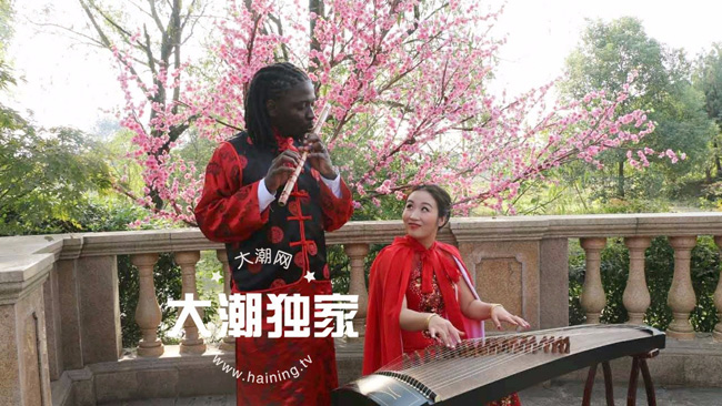 Cánh mày râu “suy sụp” khi thấy cô gái đẹp như hoa quyết lấy anh chồng kém sắc - 11