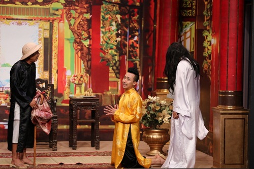 Ơn giời tập 2: Việt Trinh dùng gậy gỗ phang vào đầu Trường Giang - 9