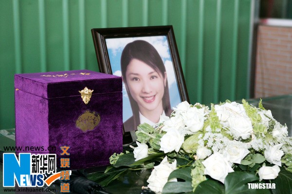 9 năm sau ngày mất, Hứa Vỹ Luân quot;Cơn lốc tình yêuquot; vẫn khiến bạn bè thổn thức nhớ - 3