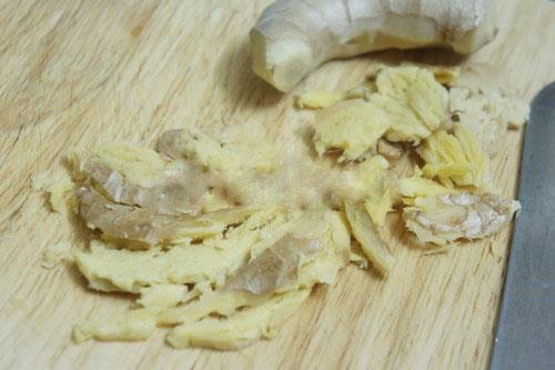 Bạn đã thử làm bình rượu gừng để trong nhà và cảm nhận hết sự diệu kỳ của nó chưa? - 2