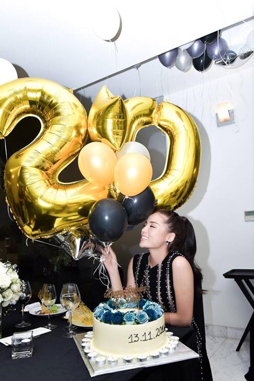 Bạn trai thiếu gia đến chúc mừng sinh nhật Kỳ Duyên mặc tin đồn chia tay - 10