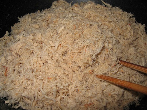 Bỏ 2 triệu mua thịt cóc cho con, mẹ nhận hậu quả bất ngờ - 1