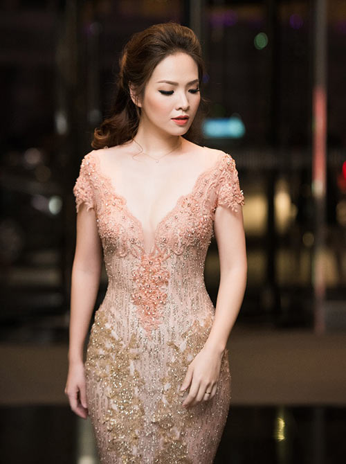 Đan Lê vui mừng khi hội ngộ loạt các quot;bà mẹ showbizquot; - 4