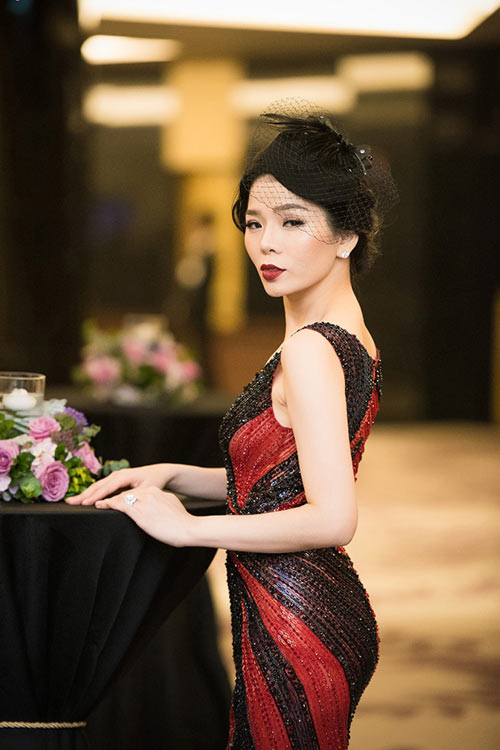 Đan Lê vui mừng khi hội ngộ loạt các quot;bà mẹ showbizquot; - 12