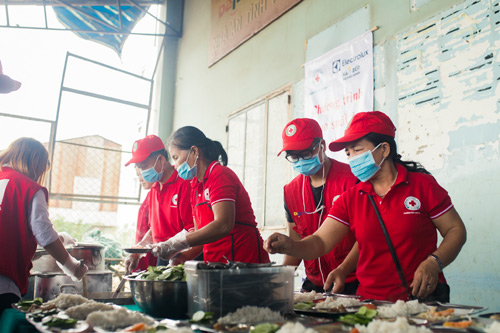 Vào bếp thông minh: để sẻ chia những bữa cơm tình thương - 1