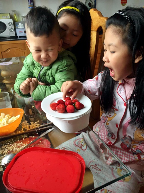 Vườn rau sân thượng 170m2 chen chúc rau, hoa, quả rực rỡ của mẹ Việt - 15