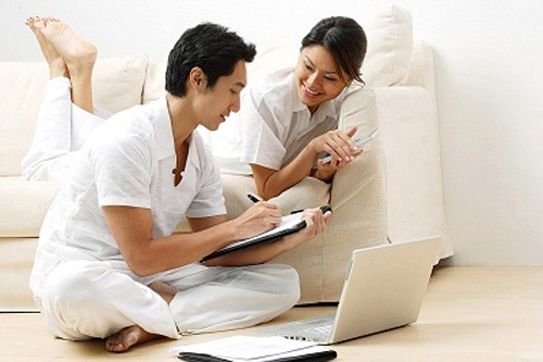 Muốn hạnh phúc hãy công khai tài chính với bạn đời - 1